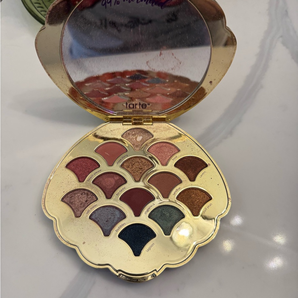 Tarte Mermaid Palette be a mermaid eyeshadow - Picture 3 of 4